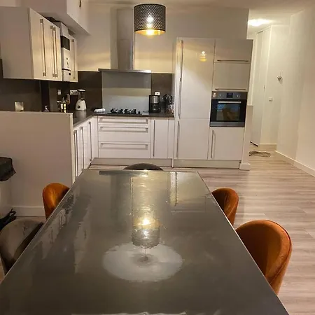 Apartment Spacieux En Plein Centre Sete